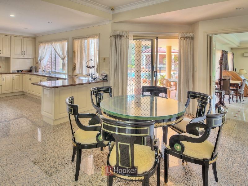 811 Musgrave Road, Robertson QLD 4109