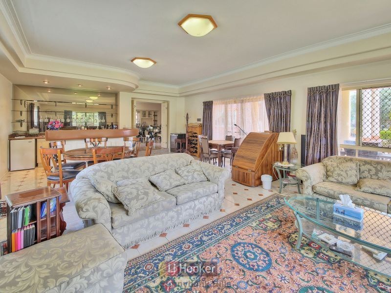 811 Musgrave Road, Robertson QLD 4109