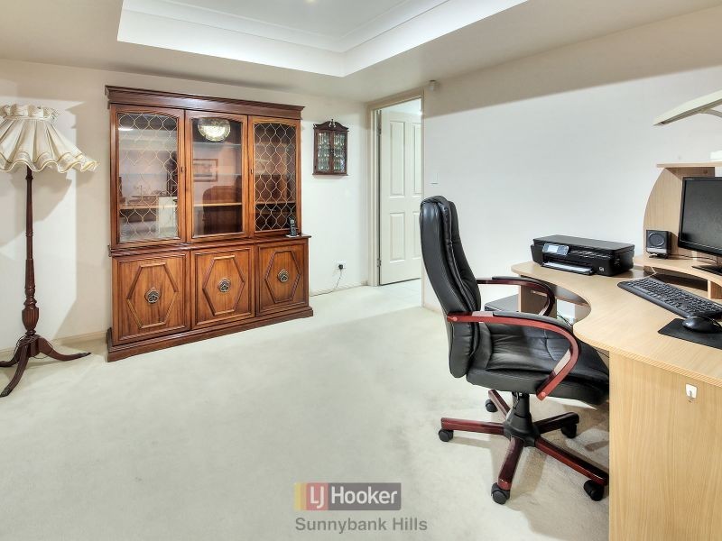 27 Azalea Crescent, Calamvale QLD 4116