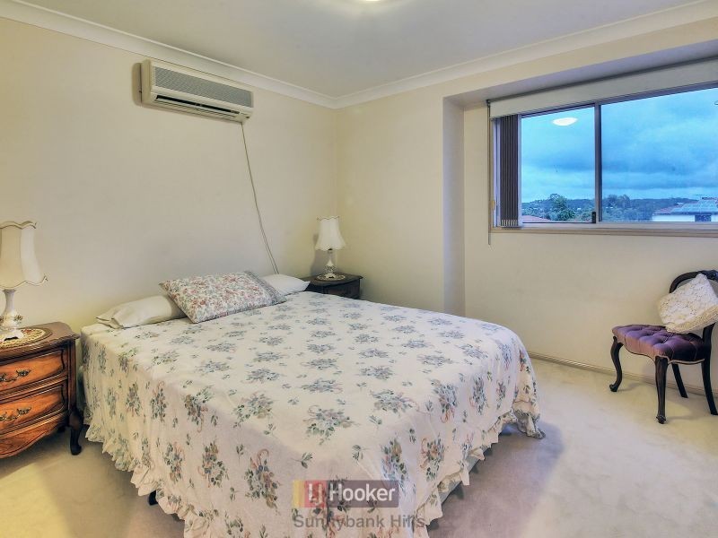 27 Azalea Crescent, Calamvale QLD 4116