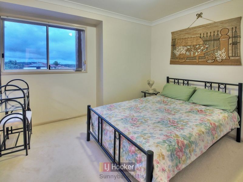 27 Azalea Crescent, Calamvale QLD 4116