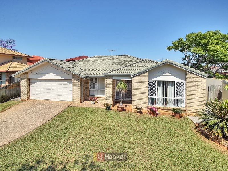 28 Magnolia Grove, Robertson QLD 4109