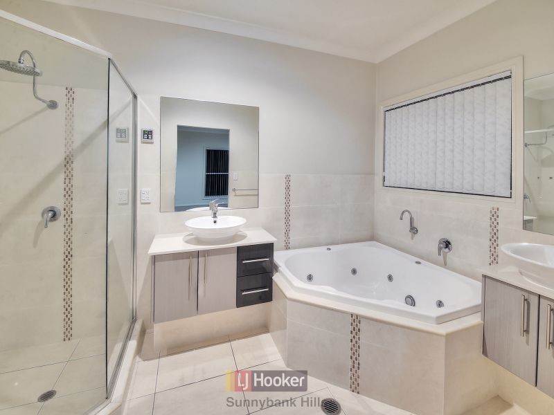 7 Haseler Crescent, Sunnybank Hills QLD 4109