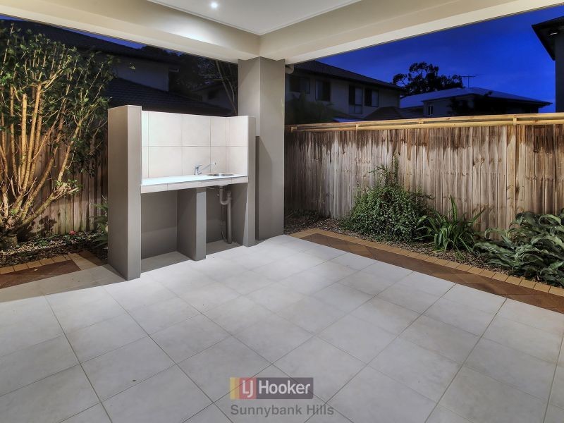 7 Haseler Crescent, Sunnybank Hills QLD 4109