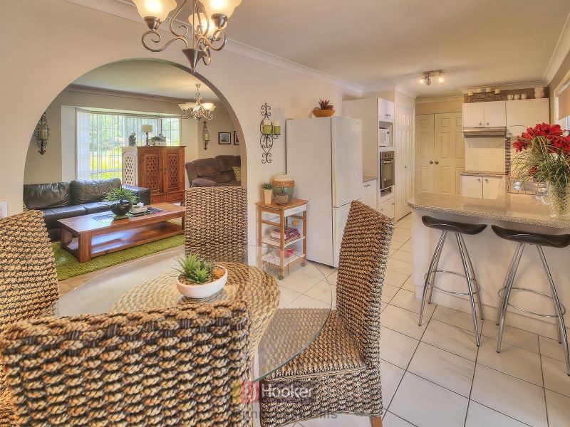 1 Lochore Court, Crestmead QLD 4132