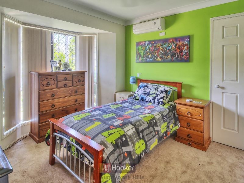 1 Lochore Court, Crestmead QLD 4132