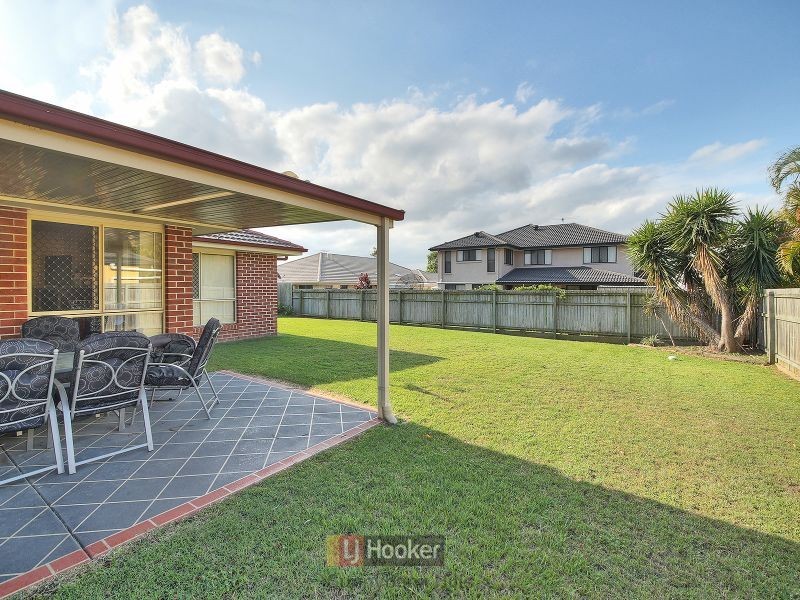 7 Finke Close, Parkinson QLD 4115