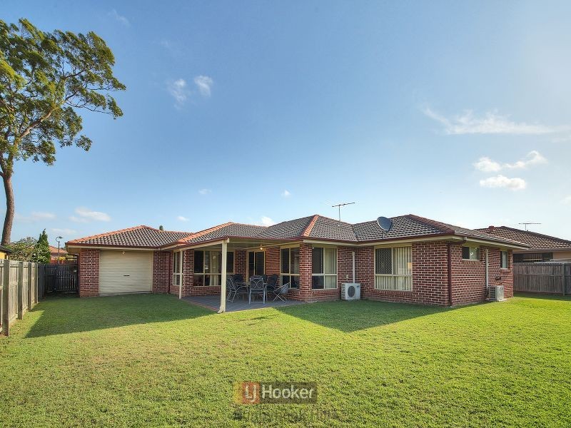 7 Finke Close, Parkinson QLD 4115