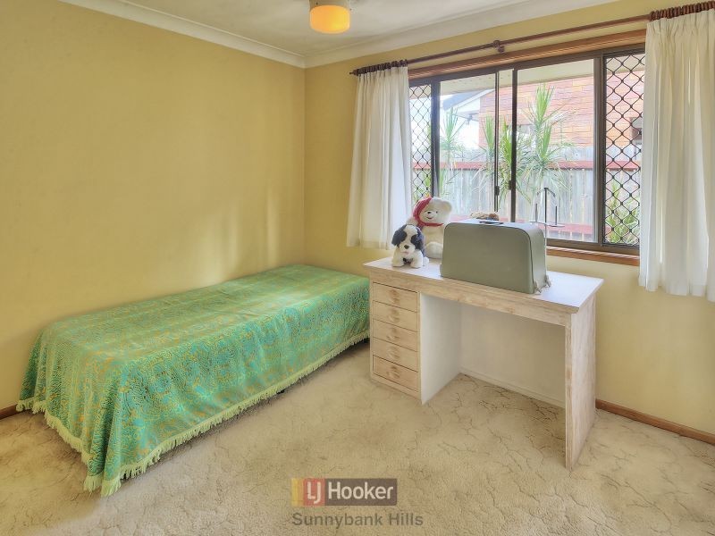 130 Pinelands Road, Sunnybank Hills QLD 4109