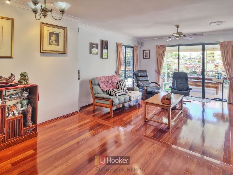 70 Lakewood Avenue, Parkinson QLD 4115