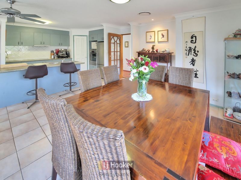 70 Lakewood Avenue, Parkinson QLD 4115