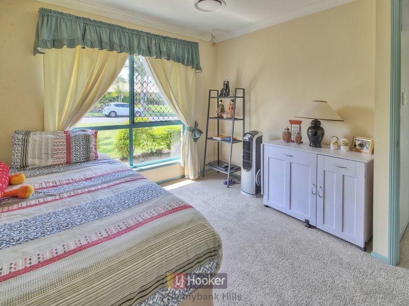 70 Lakewood Avenue, Parkinson QLD 4115