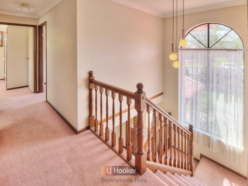 19 Roosevelt Drive, Stretton QLD 4116
