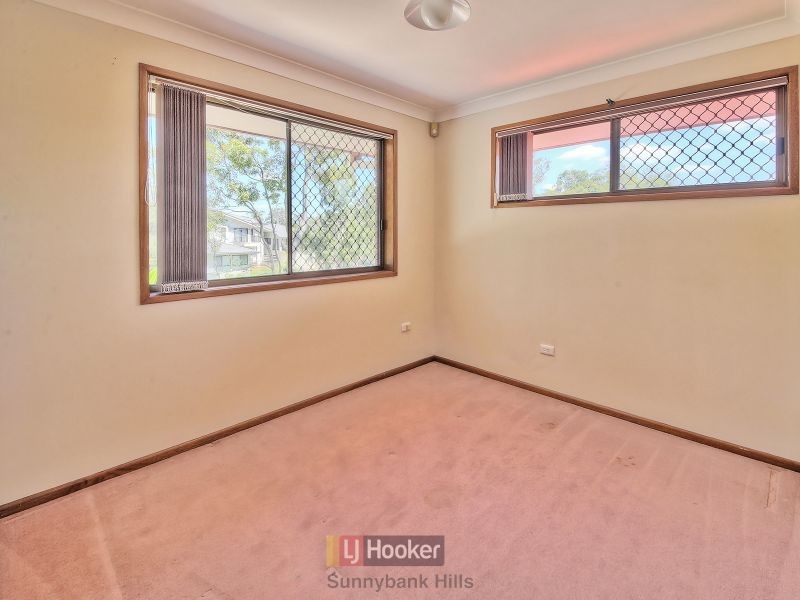 19 Roosevelt Drive, Stretton QLD 4116