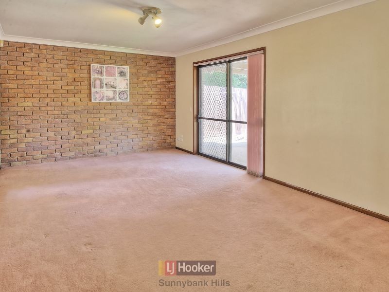 19 Roosevelt Drive, Stretton QLD 4116