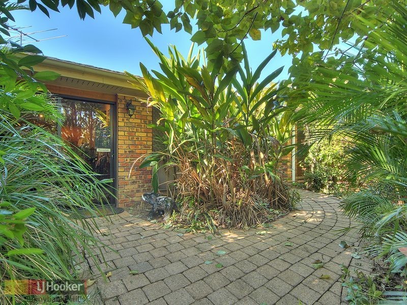 2 Chateau Street, Calamvale QLD 4116