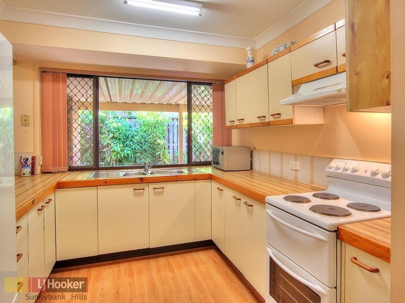 2 Chateau Street, Calamvale QLD 4116