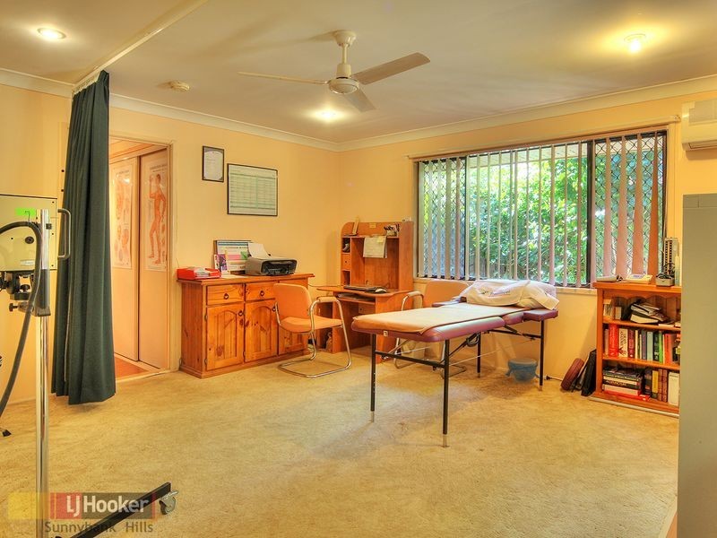 2 Chateau Street, Calamvale QLD 4116
