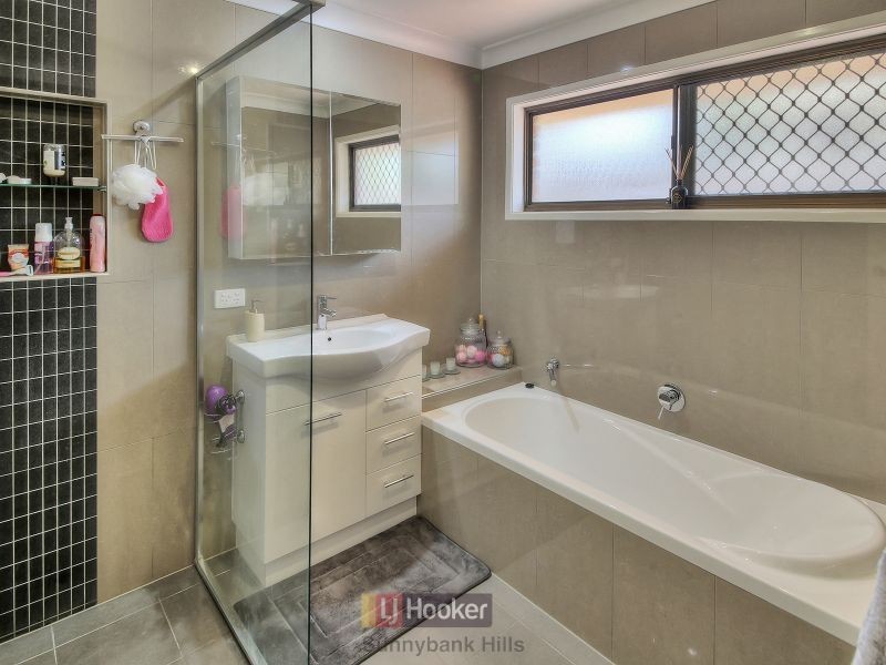 15 Condamine Street, Runcorn QLD 4113