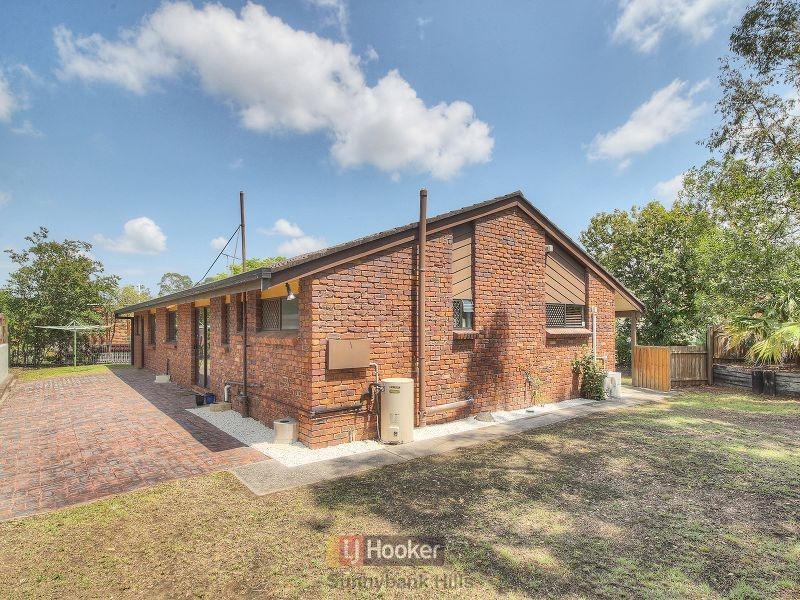 15 Condamine Street, Runcorn QLD 4113