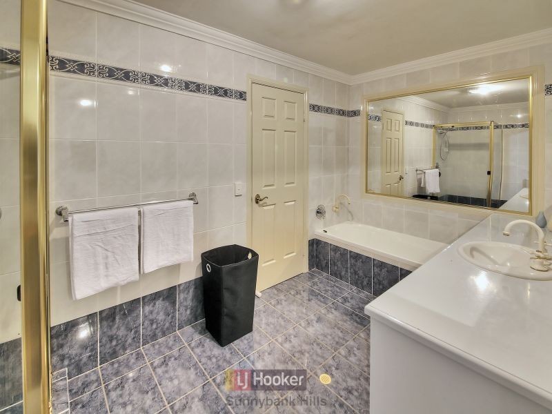 18 Highgreen Close, Kuraby QLD 4112