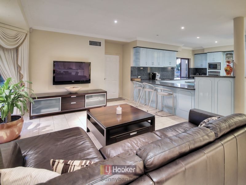 18 Highgreen Close, Kuraby QLD 4112
