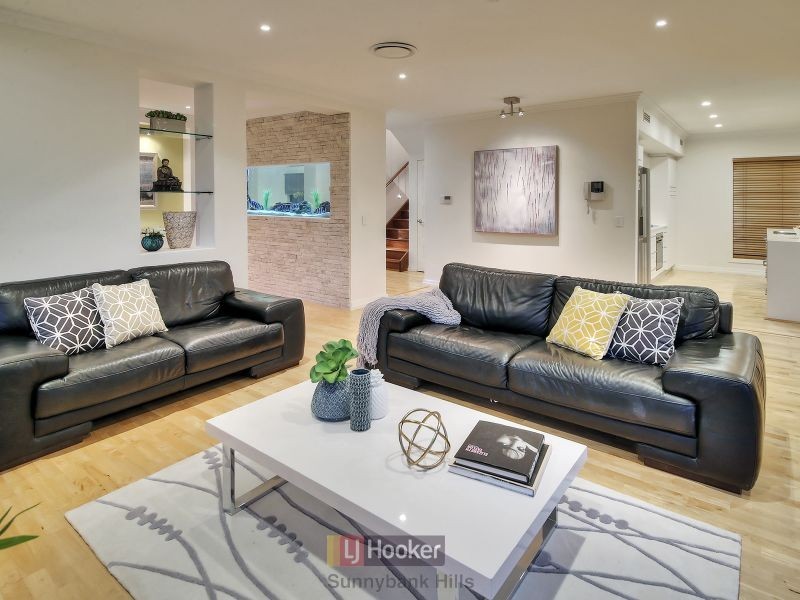 1 Jubilee Close, Eight Mile Plains QLD 4113