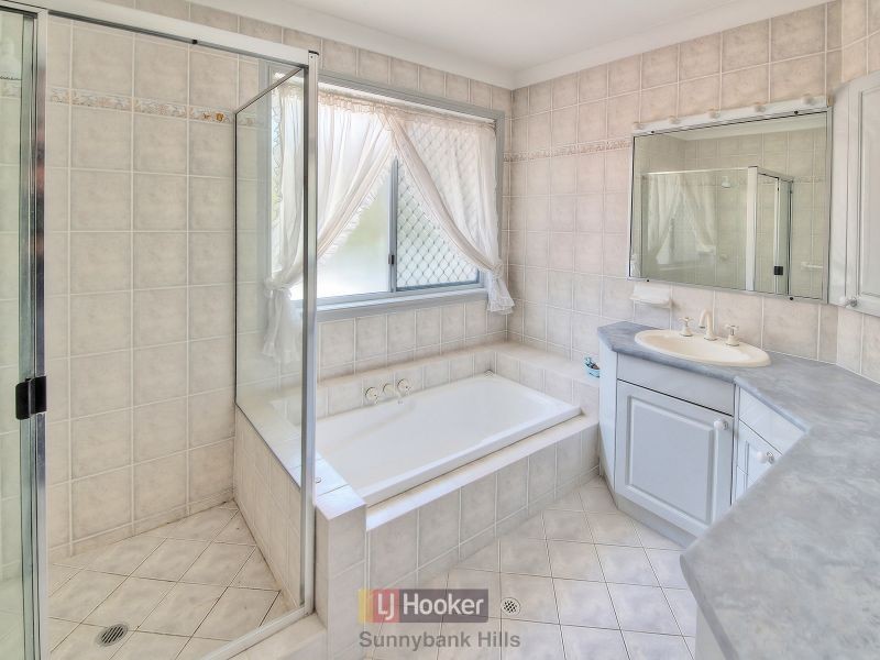 61 Park Avenue, Sunnybank Hills QLD 4109