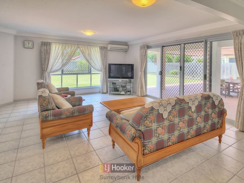 61 Park Avenue, Sunnybank Hills QLD 4109