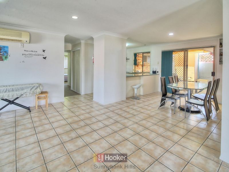 68 Shelduck Place, Calamvale QLD 4116
