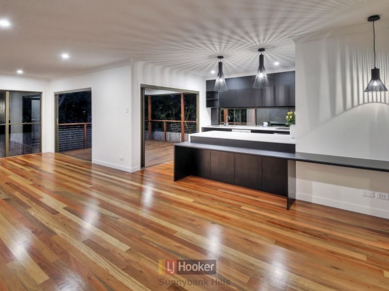 54 Liverpool Street, Eight Mile Plains QLD 4113