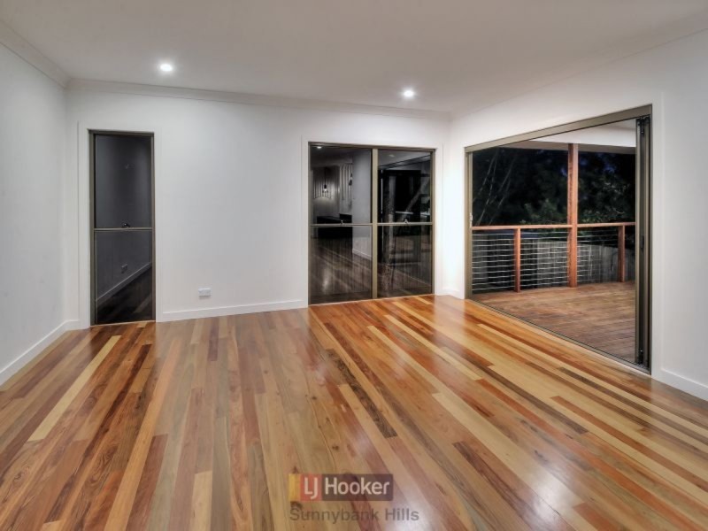 54 Liverpool Street, Eight Mile Plains QLD 4113