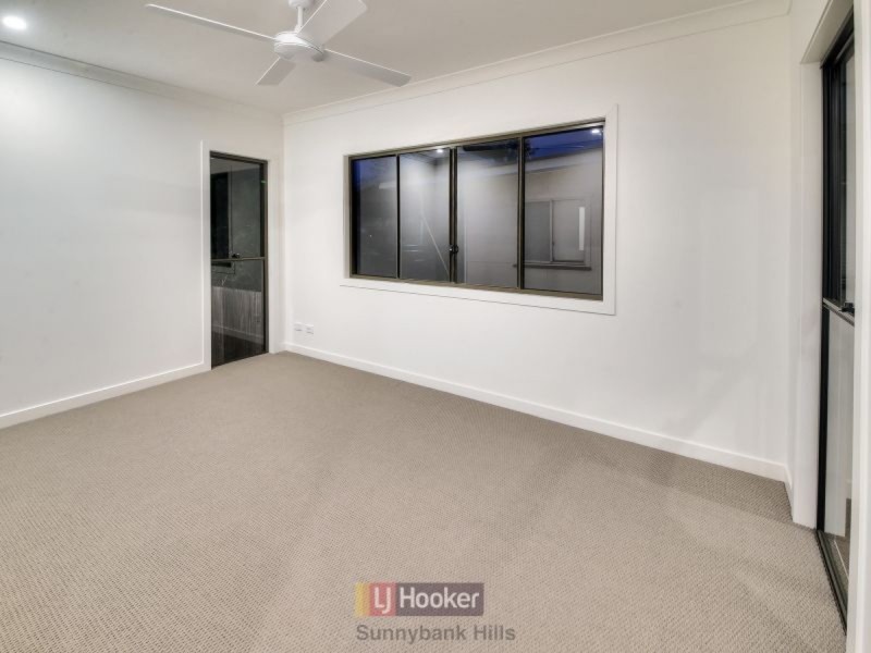 54 Liverpool Street, Eight Mile Plains QLD 4113