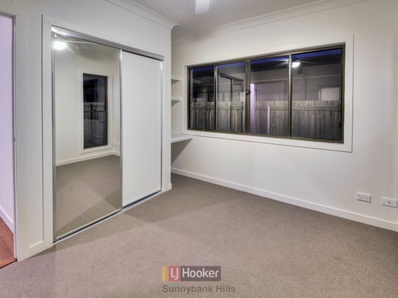 54 Liverpool Street, Eight Mile Plains QLD 4113