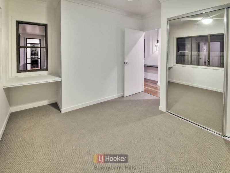 54 Liverpool Street, Eight Mile Plains QLD 4113