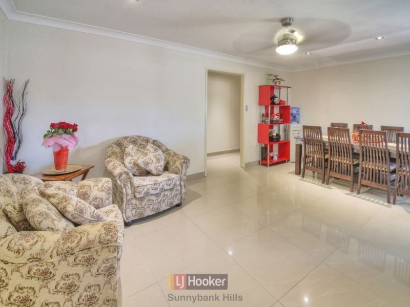 2 Harrison Street, Stretton QLD 4116