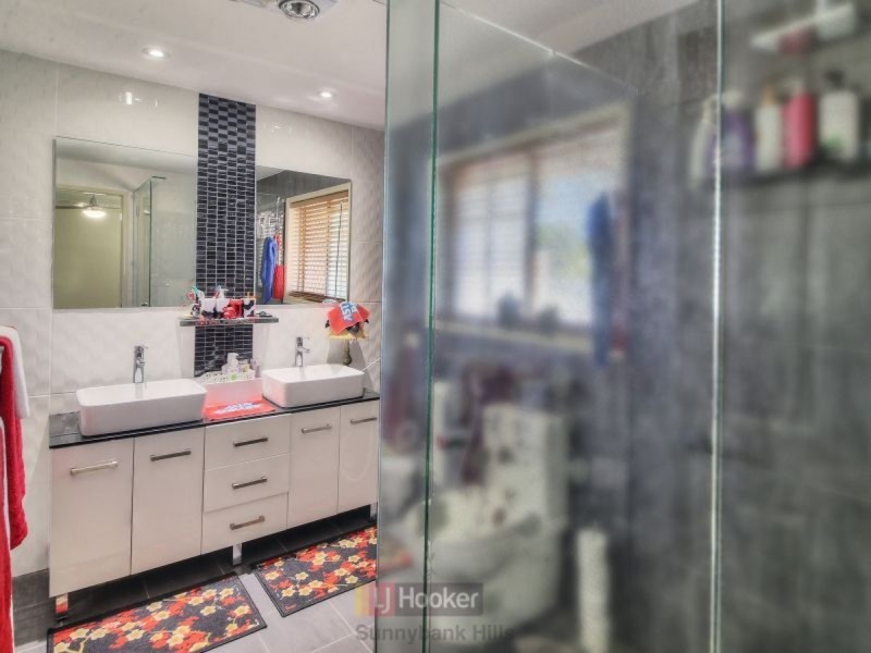 2 Harrison Street, Stretton QLD 4116