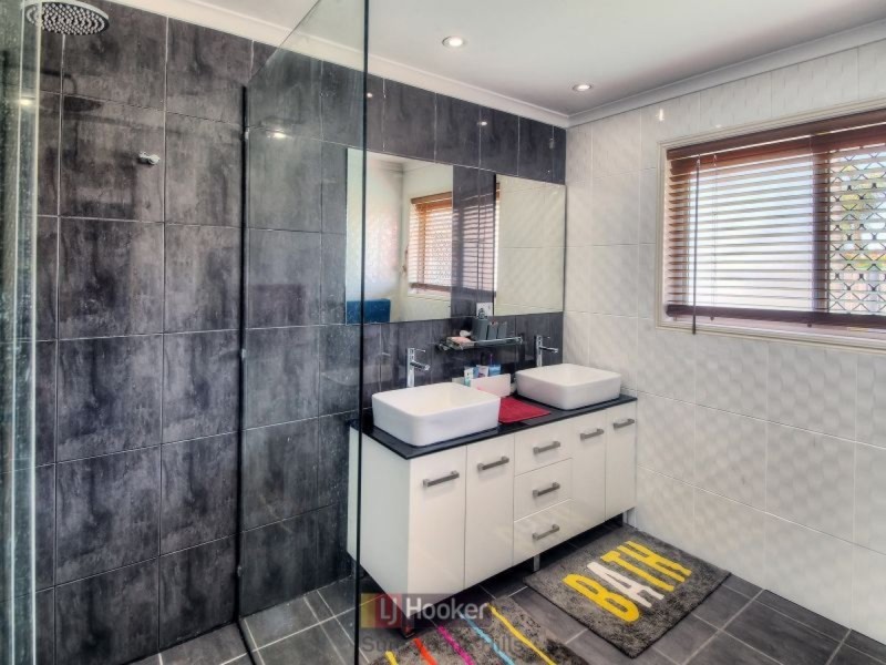 2 Harrison Street, Stretton QLD 4116