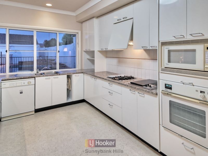 160 Hellawell Road, Sunnybank Hills QLD 4109