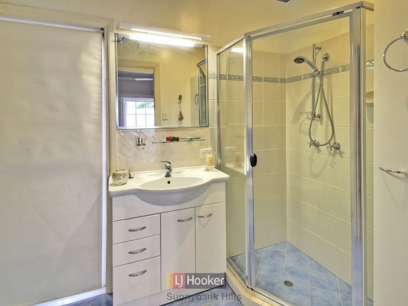 160 Hellawell Road, Sunnybank Hills QLD 4109