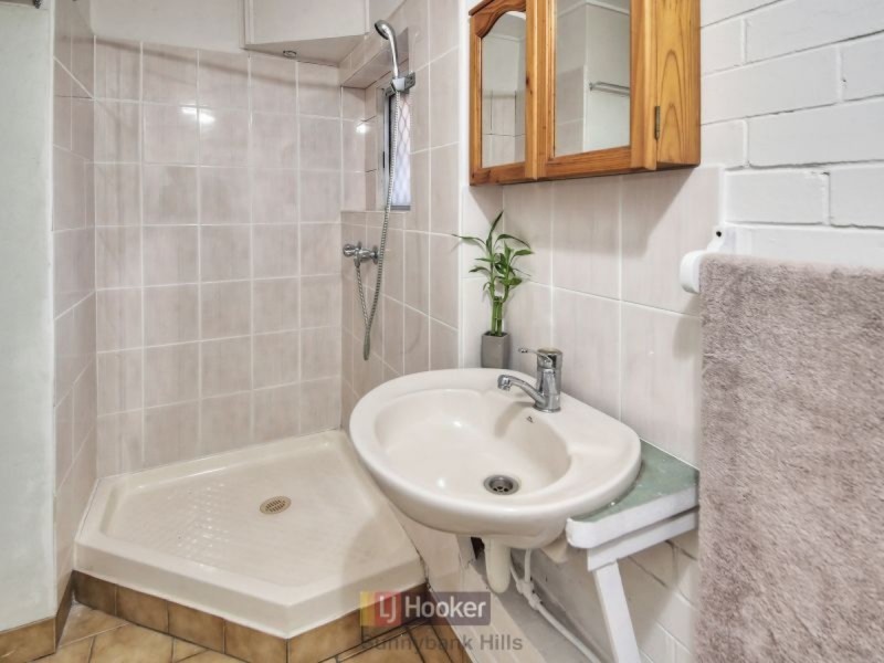 19 Koumala Street, Mansfield QLD 4122