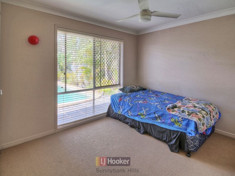 44 Gibraltar Circuit, Parkinson QLD 4115