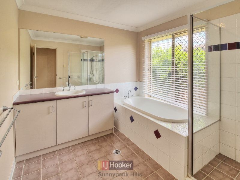 44 Gibraltar Circuit, Parkinson QLD 4115