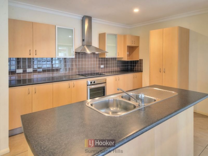 8 Ribbonwood Street, Sunnybank Hills QLD 4109