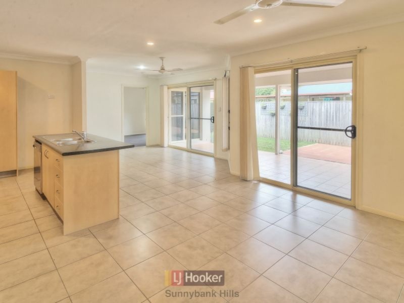 8 Ribbonwood Street, Sunnybank Hills QLD 4109