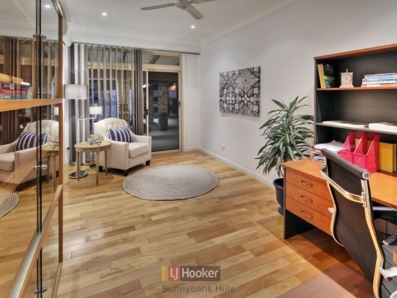 28 Fig Tree Street, Calamvale QLD 4116