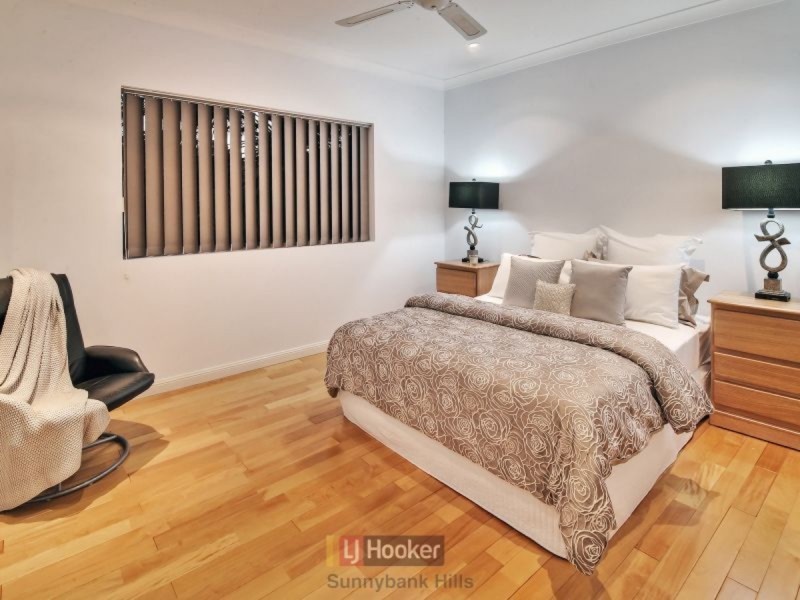 28 Fig Tree Street, Calamvale QLD 4116