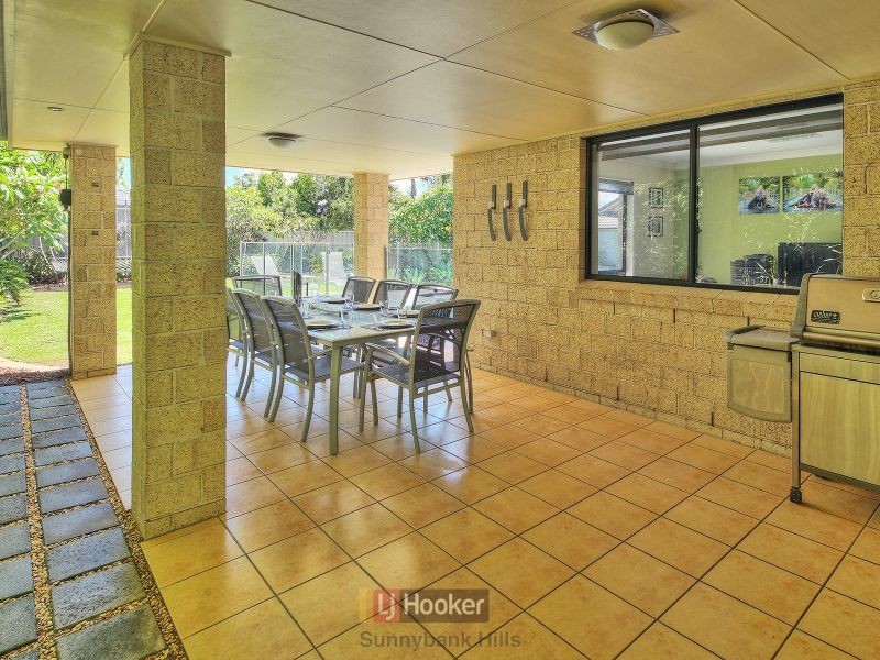 29 Regal Place, Eight Mile Plains QLD 4113