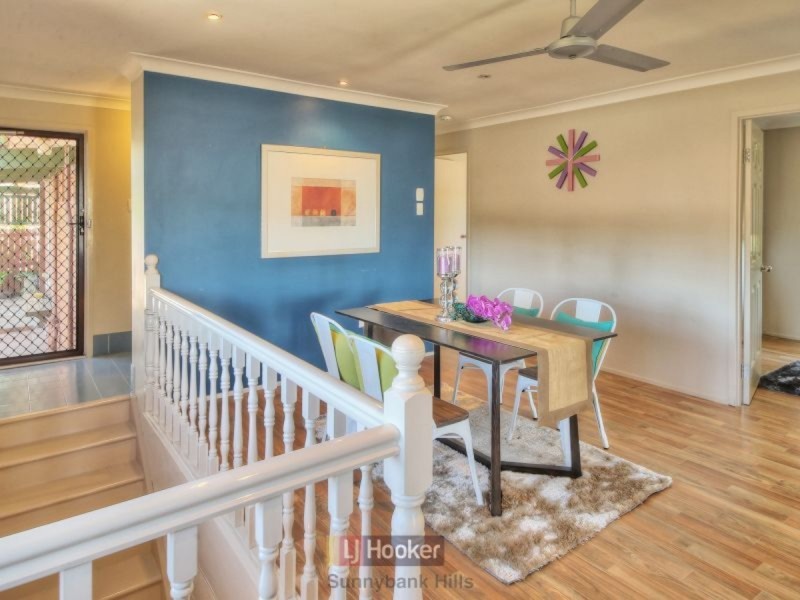 2 Boorala Crescent, Eight Mile Plains QLD 4113