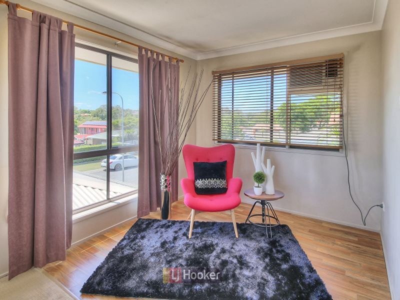 2 Boorala Crescent, Eight Mile Plains QLD 4113